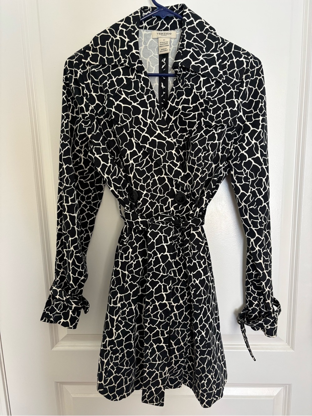 Vertigo Paris Black and White Long Sleeve jacket
